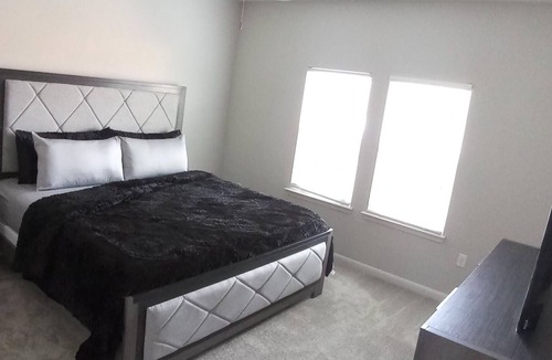 East Atlanta Condo | Condo Luxe
