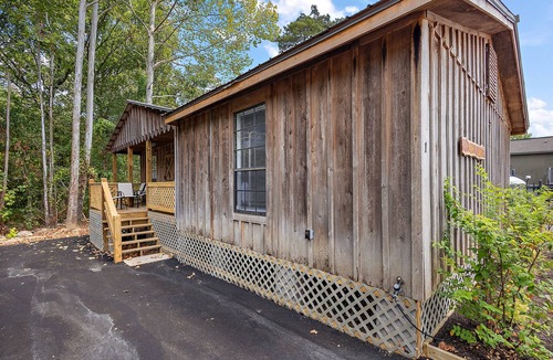 Ridgeland Cottage | Cottage #1 - High Noon