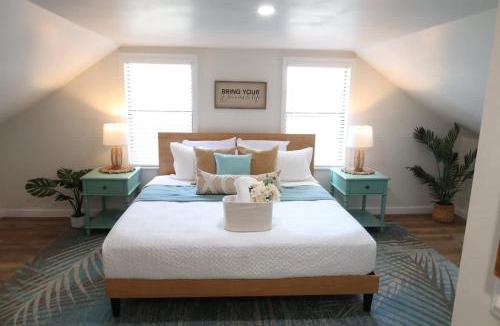 St. Augustine House | Cottage in the woods at Emerald Lakes Estate