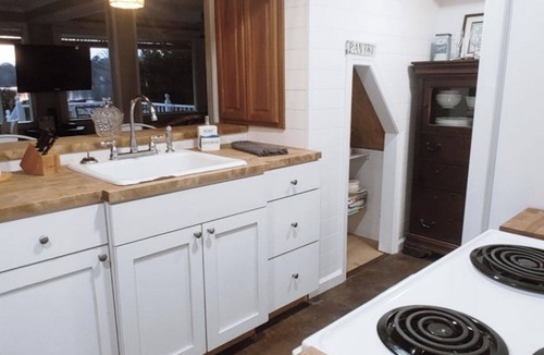 McNeill Cottage | Cottage on the Lake