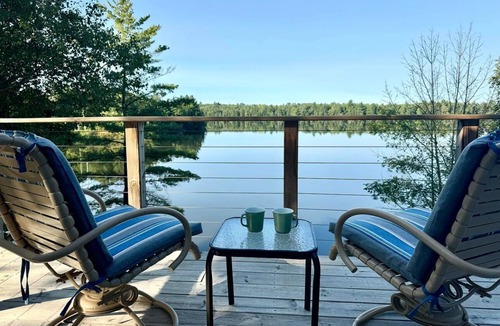 Mio Cottage | Cottage right on the AuSable River in charming Mio