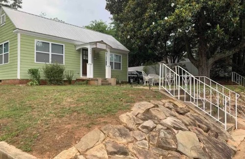 Fort Payne Apartment | Cottage Studio Suite # 1