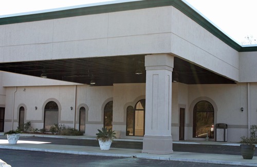 Pooler Hotel | Cottonwood Suites Savannah Hotel & Conference Center