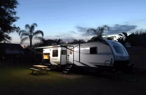 Plymouth House | Country Estates close to Disney resorts & Parksn