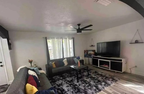 Winter Springs House | Country Gem in the City !