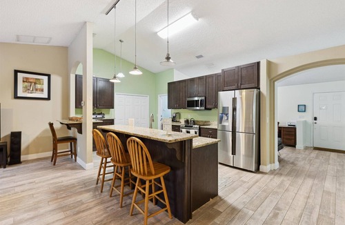 Cocoa House | Country Oasis w/Heated Pool > Cocoa FL