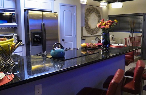 Saint Roch House | Couples Getaway