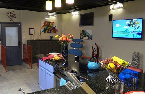 Saint Roch House | Couples Getaway