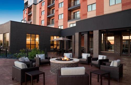 Mount Pleasant Hotel | Courtyard by Marriott Mt. Pleasant at Central Michigan University