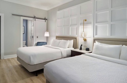 French Quarter Hotel | Courtyard by Marriott New Orleans French Quarter/Iberville