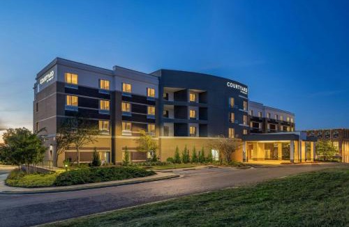 Starkville Hotel | Courtyard by Marriott Starkville MSU at The Mill