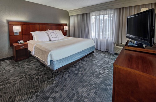 Troy Hotel | Courtyard by Marriott Troy