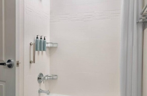 Crestline Heights Hotel | Courtyard By Marriott Birmingham Grandview