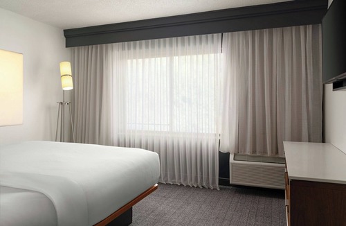 Valdosta Hotel | Courtyard by Marriott Valdosta