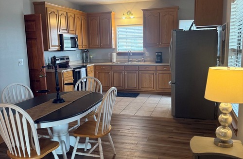 Loxley Cottage | Cozy 1-bedroom farm cottage. Feel far away without actually being far away!