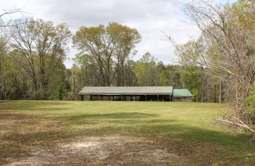 Jack Cabin | Cozy 2 bedroom Cabin on 5 acres with pond view.