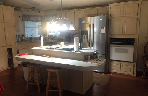 DeLand House | Cozy 2-bedroom home with amenities and a short drive to beaches or Disney parks