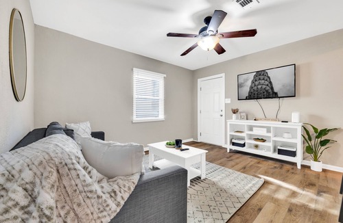 Summerhill House | Cozy 2BR Near Stadium & BeltLine