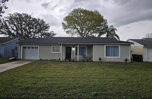 Williamsburg House | Cozy 3 bedrm house sitting in MIDDLE OF ALL THEME PARKS No Davenport I4 traffic.