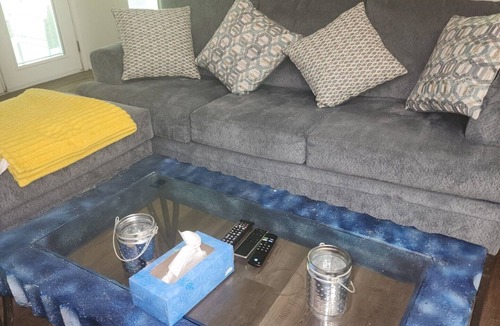 Decatur House | Cozy 3 BR in Decatur, 20 mins from Mercedes Benz Stadium & Hartsfield Airport.