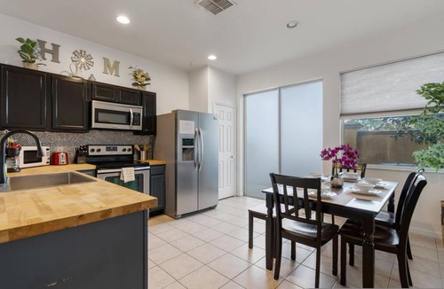 Crestwynd Bay House | Cozy 3bdr House Near Disney - AL