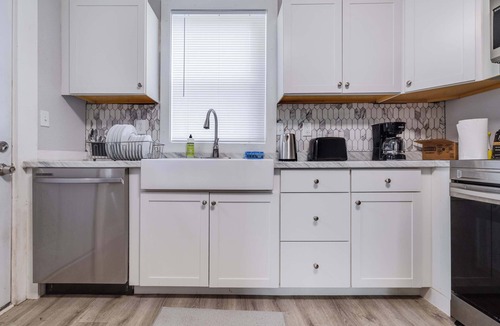 Urban Core House | Cozy 3BR Home - Jacksonville Top Attractions