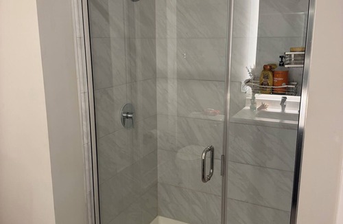 Doraville Apartment | Cozy apartment in Doraville with Dog park, gym and pool access. pet friendly