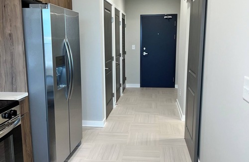 Birmingham Apartment | Cozy apartment in fabulous Birmingham with fitness room, Pool, and Game Room