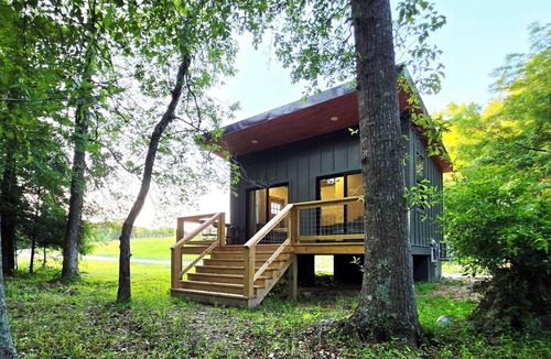 Crawfordville Cabin | Cozy cabin by the creek!