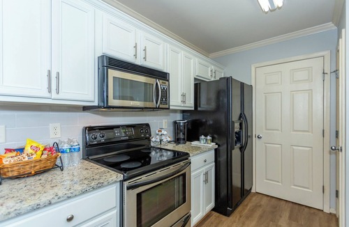 Shannon House | Cozy, Comfy, Quiet 3-BR house near Baptist Shelby Alabaster/Helena/Pelham area.