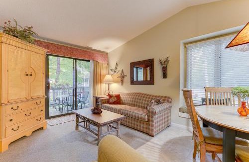 Acme House | Cozy Country Lakeside Condo The Shores 5705