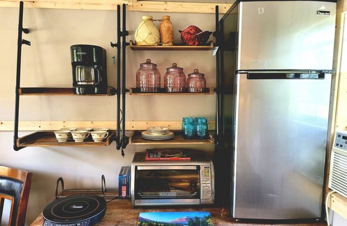 Live Oak Cottage | Cozy Cowboy Cottage Glamping in Live Oak, Fl