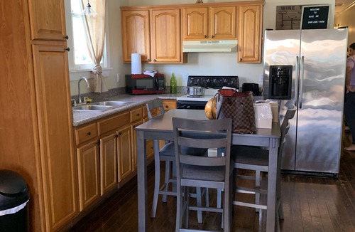Gentilly Terrace House | Cozy Duplex - Central Location to Downtown NOLA