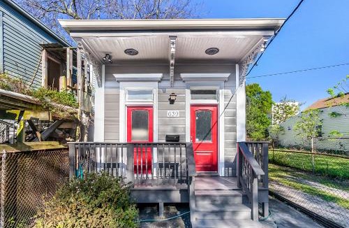 Mid-City Apartment | Cozy Historic 2BR House 10 Min to French Quarter