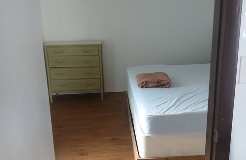 Mayo Hotel | Cozy hotel suite in peaceful Mayo with AC, WiFi, fitness room
