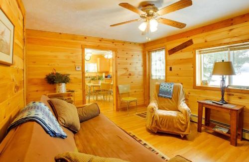 Interlochen House | Cozy Interlochen Cabin w/Dock: 1 Mi to Bass Lake