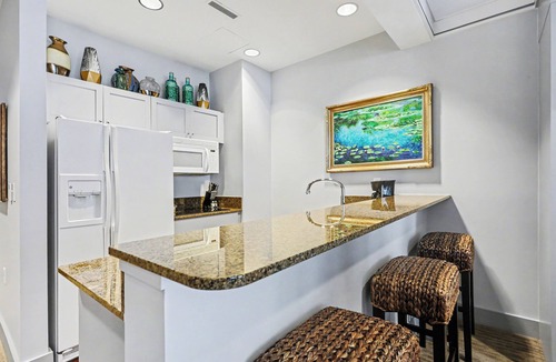 Bay Harbor Condo | Cozy Lodge Suite 258 in Bay Harbor, MI—ideal for couples seeking a relaxing getaway.