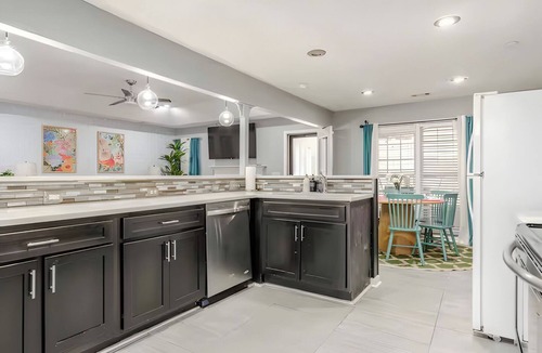 Columbus House | Cozy Nest 5 Bedroom, Hot Tub & Near Fort Benning