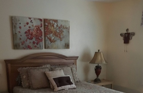 Dadeville Condo | Cozy off Water condo in Stillwaters with Pool & Hot Tub.