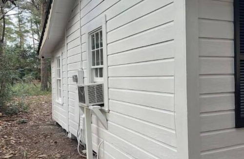 Valdosta House | Cozy & Peaceful Cottage near SGMC, VSU, Down town