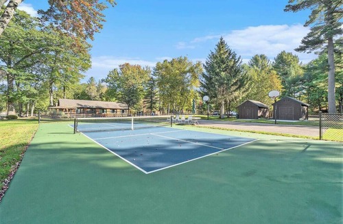 Bellaire Condo | Cozy Studio condo, newly renovated at Shanty Creek.