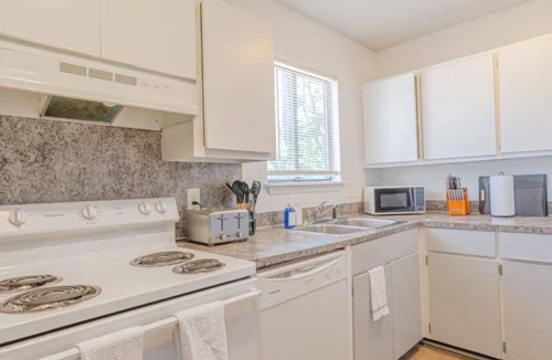 Columbus Apartment | Cozy Suite 4 Near the Airport