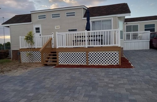Davenport House | Cozy Tiny Mobile Home Near Disney
