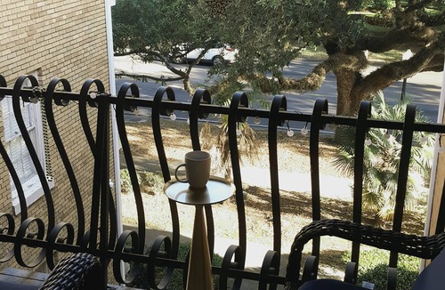 Hannon Park Condo | Cozy Vintage Studio Close To Downtown