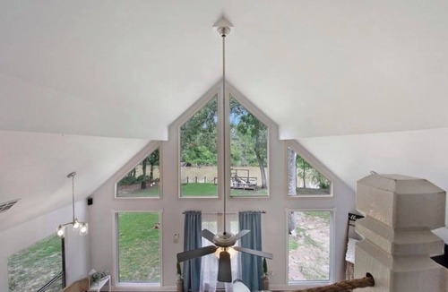Tangipahoa Parish House | Cozy Whispering Hideaway- Indulge in serenity and unwind in nature.