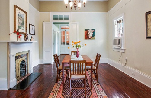 French Quarter Cottage | Creole Cottage one block to French Quarter. 30 day minimum.
