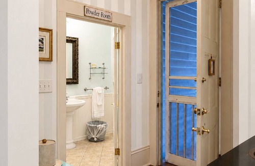 Lower Garden District Hotel | Creole Gardens Guesthouse and Inn