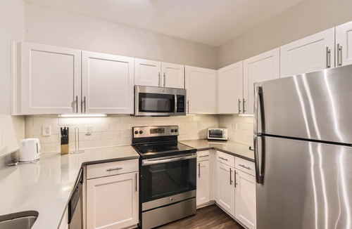 Old Fourth Ward Apartment | Crest at Midtown 4209 l 1 Bedroom 1 Bathroom