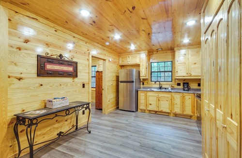 Copiah County Cabin | Crystal Springs Cabin, 4 Mi to Calling Panther!