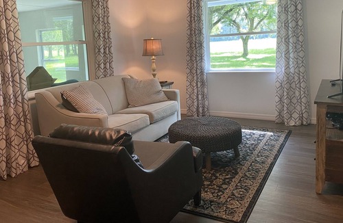 Starke Cottage | Cute Cottage on 85-Acre Farm